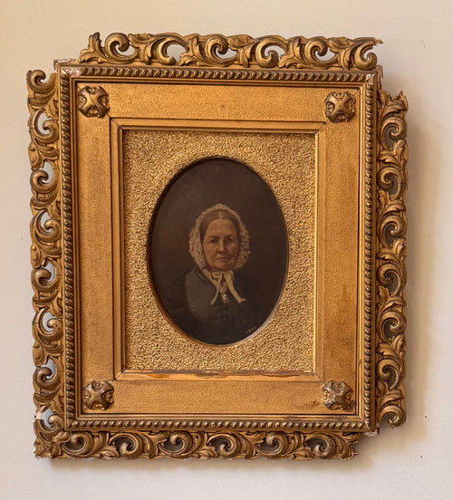 1844 Victorian Oval Portrait
